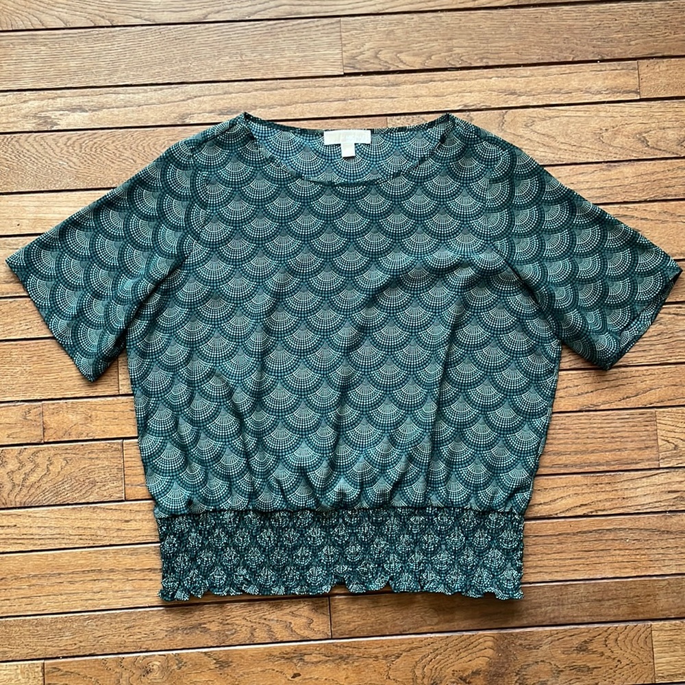 Green Deco-I spired Top, XL but best worn on a M-L.